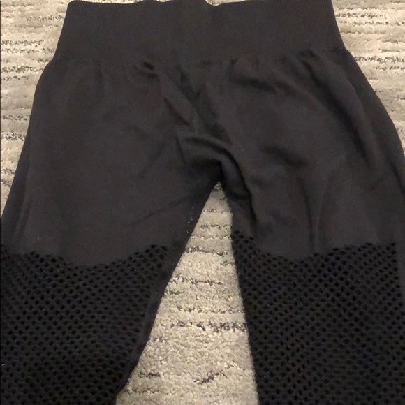 Carbon 38 Black Netted Legging - Picture 6 of 7